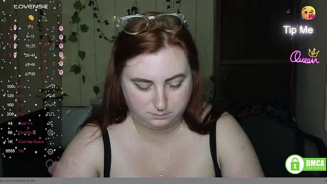 Alicia_love00 webcam