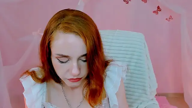 MilaSiren webcam