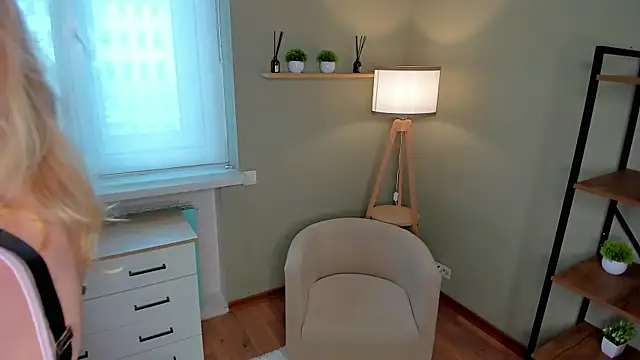 PlushyMood webcam