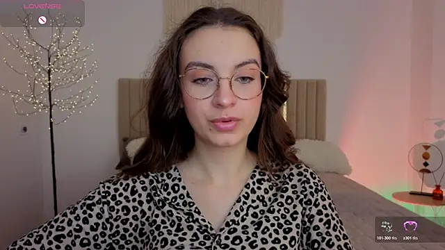 Real_cutie1 webcam