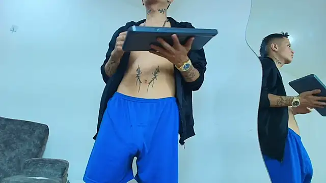 Skinny_Zeth webcam