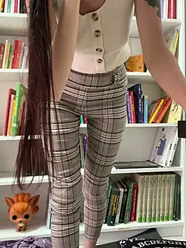 LolloLara91 webcam