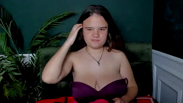 AdeleCruz live sex cam