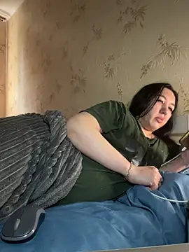 Naughtbaby_2025 webcam