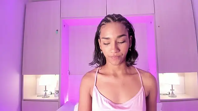AnahiCollins webcam
