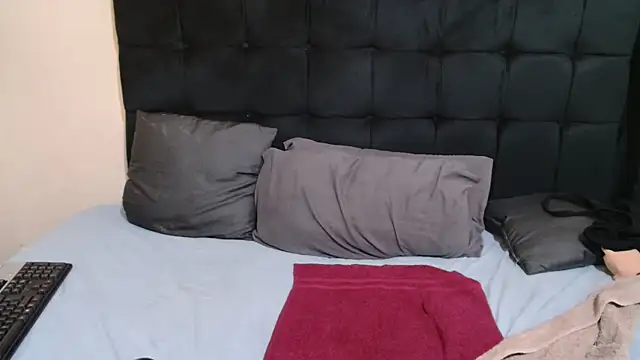 CaramelBootty webcam