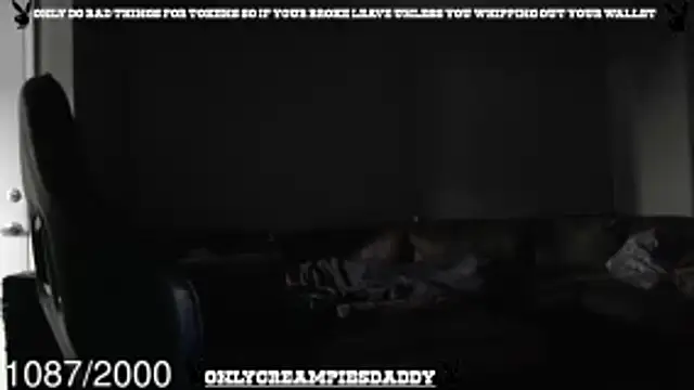 onlycreampiesdaddy webcam