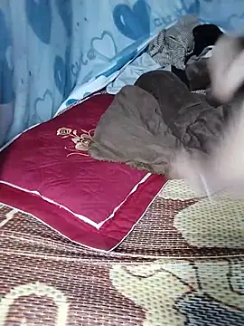 lovely-742 webcam
