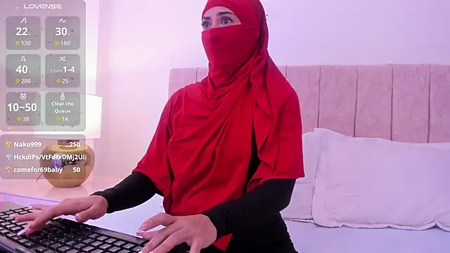 DinaNoor webcam