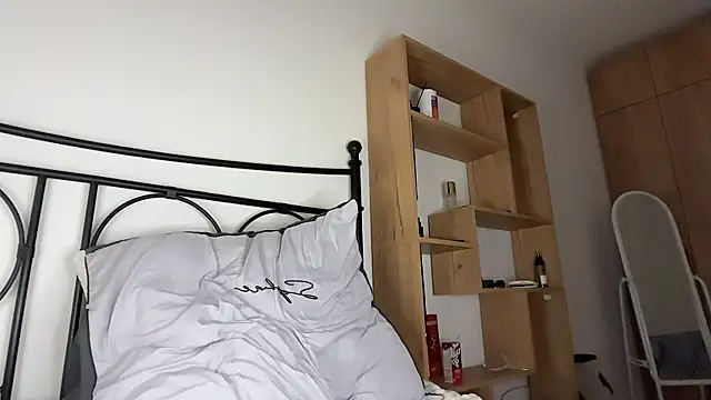 Kim_Oberlin_ live sex cam