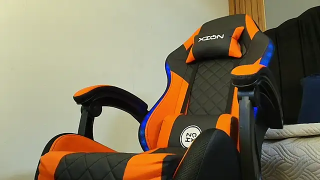 LiaMonroee_ webcam