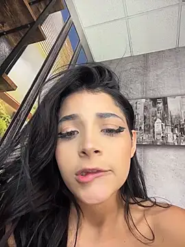 ArieliciousXXX webcam