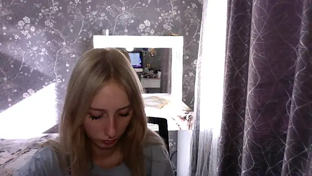 AliceTwinkle webcam