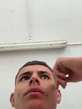 fresdyhot live sex cam