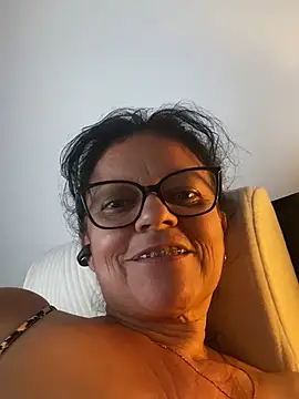 Sharongirl07 webcam
