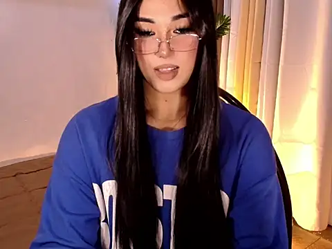 magnificent_kitana webcam