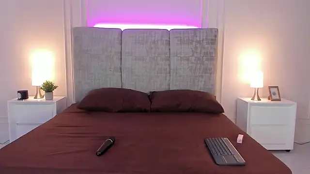 angel-bells - Angel-bells's free webcam - UK Sex Cams