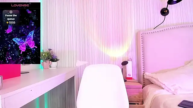 ashleey_doll webcam