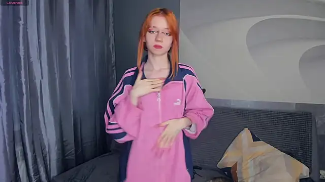 TarynPalek webcam