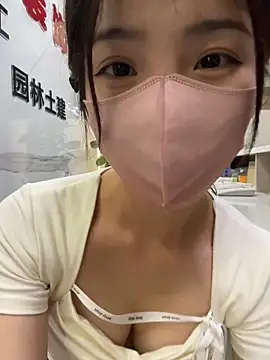 gougou13 webcam