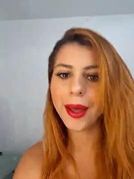 Nahiajhonson_ webcam