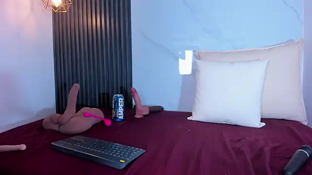 NicoleMadrird webcam