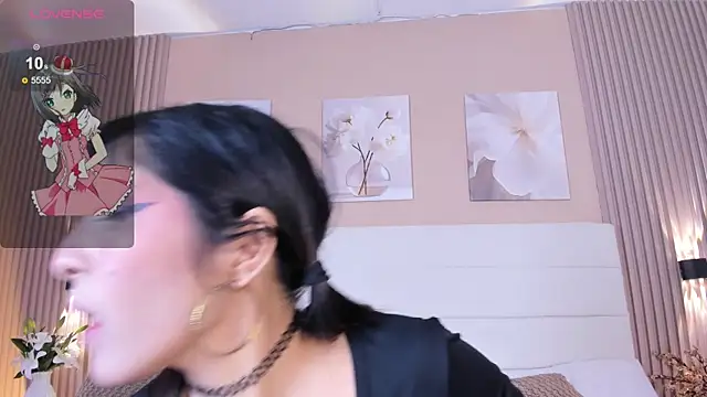 LisaLain webcam