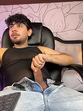 Samir_bear webcam