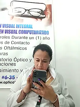 _Dr-Luna_1 webcam