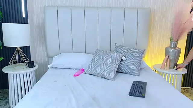 lala_gb webcam