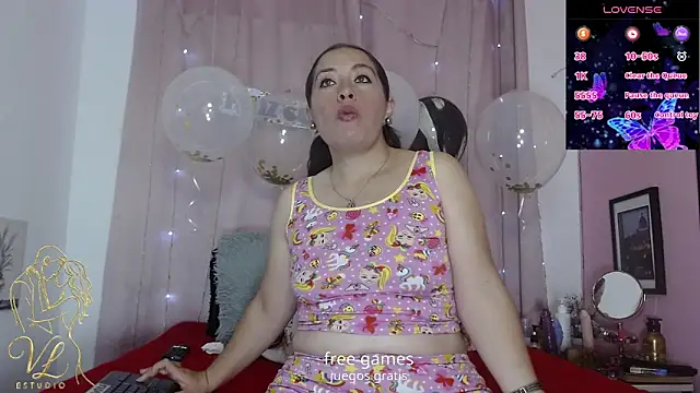 BLONDIE_TATIS webcam