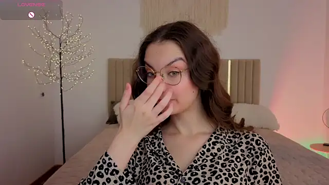 Real_cutie1 webcam