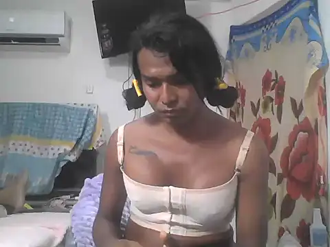 sexycock-hard webcam