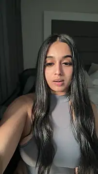 LilMisIndianx webcam