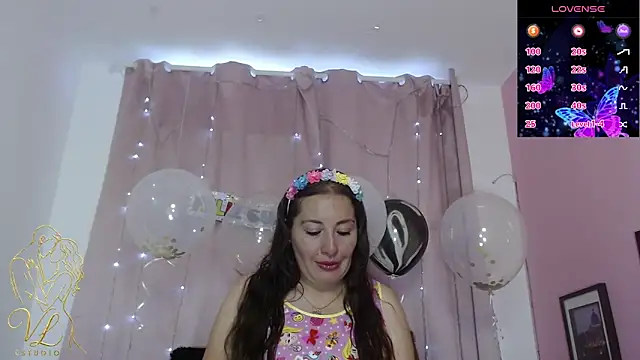 BLONDIE_TATIS webcam