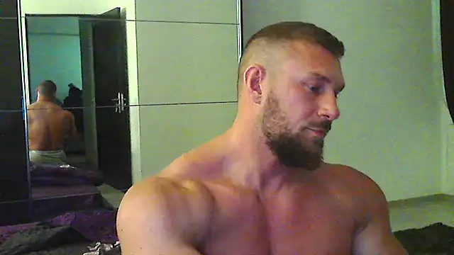 muscularkevin webcam
