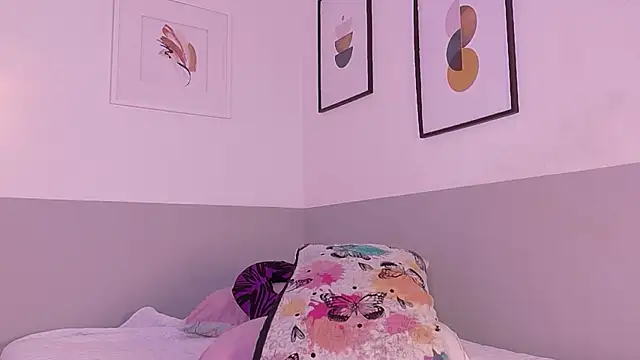 drooling4daddy - Drooling4daddy's free webcam - UK Sex Cams