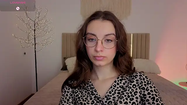 Real_cutie1 webcam