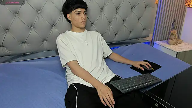 SamBlack_ webcam