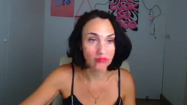 Rosie_Rosee webcam