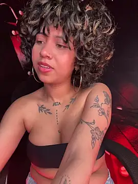Laila_LS webcam