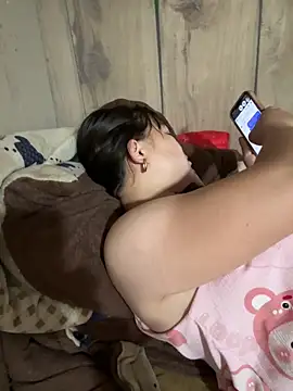 love_pusy09 webcam