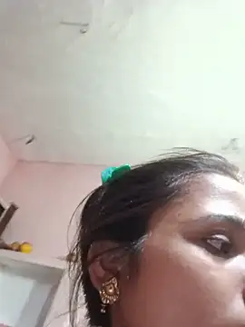 Deepjakolirr webcam