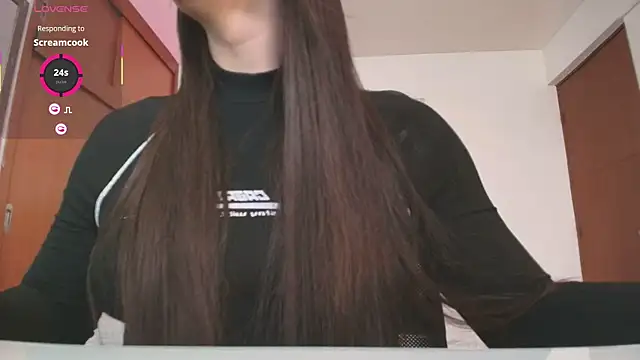 Miley_Baker webcam