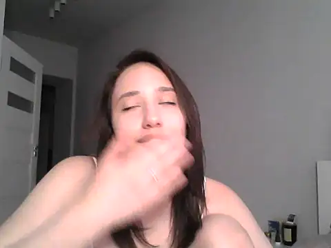 DarkMirel webcam