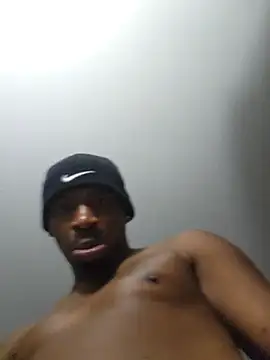 007Giovani webcam