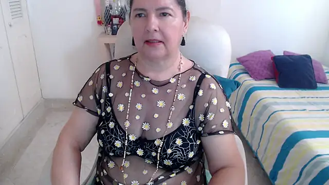 leonela_69 webcam