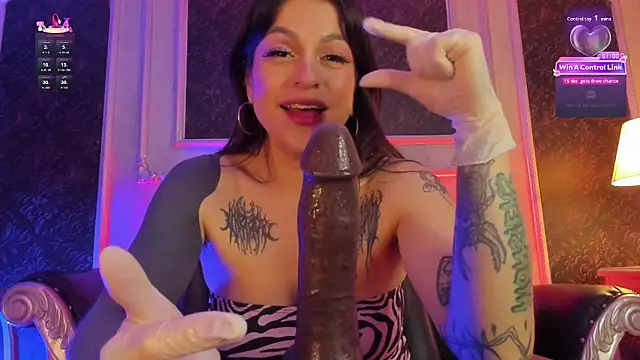 MeganDraco_ webcam