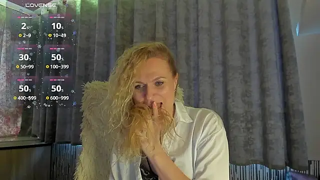 LanaLight_x webcam