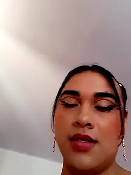 Sofia_Cordero webcam